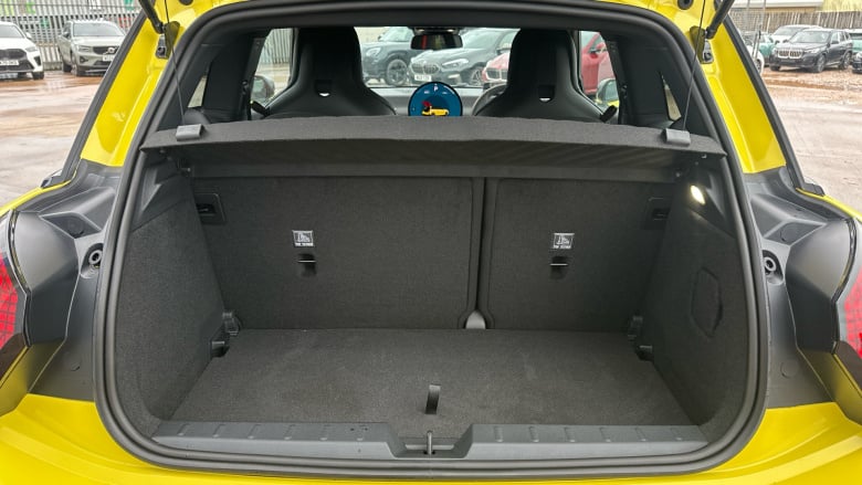 MINI Cooper 135kW E Sport [Level 3] 41kWh 3dr Auto Electric Hatchback